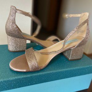Betsy Johnson Miri Champagne Glitter